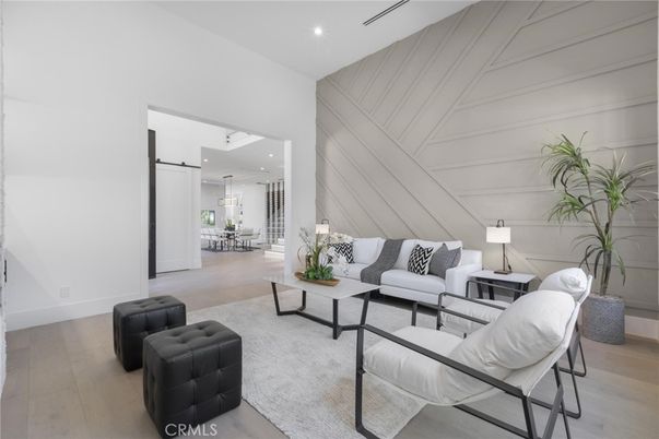 Interior, Living room, Pendant Lights, Recessed Lighting, Wood Texture Flooring