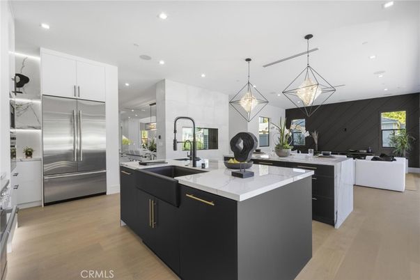 Interior, Kitchen, Living room, Pendant Lights, Recessed Lighting, Stainless Steel Appliances, Wood Texture Flooring