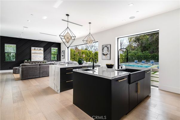 Interior, Kitchen, Living room, Pendant Lights, Recessed Lighting, Wood Texture Flooring