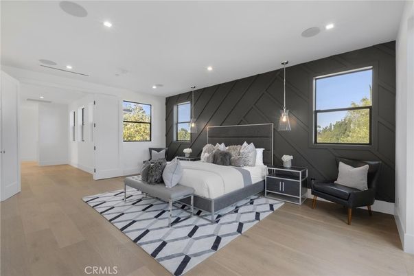 Bedroom, Interior, Pendant Lights, Recessed Lighting, Wood Texture Flooring