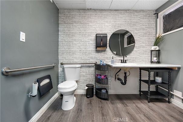 Bathroom, Interior, Stone Walls, Wood Texture Flooring