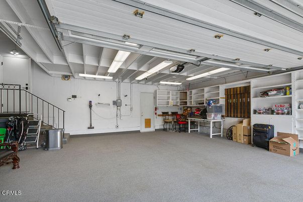 Garage, Interior