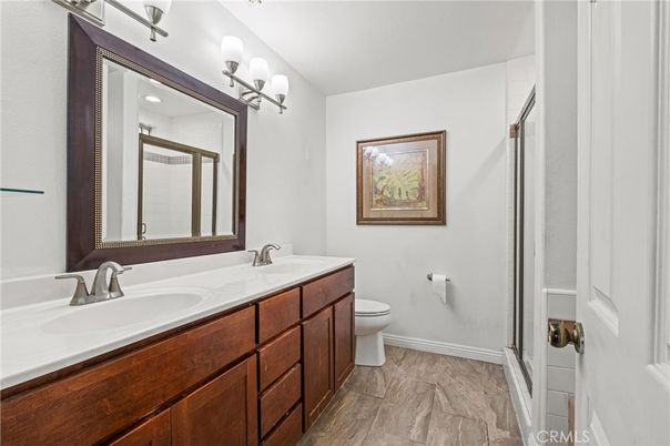 Bathroom, Dual Sink Vanities, Interior, Wood Texture Flooring