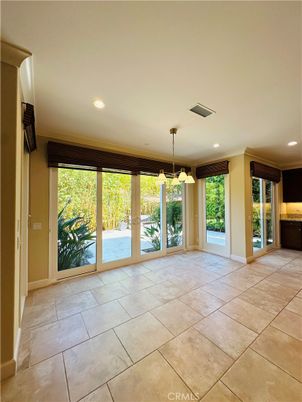 Empty room, Interior, Pendant Lights, Recessed Lighting