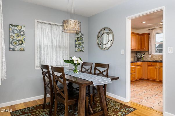 Dining room, Interior, Kitchen, Pendant Lights, Recessed Lighting, Wood Texture Flooring