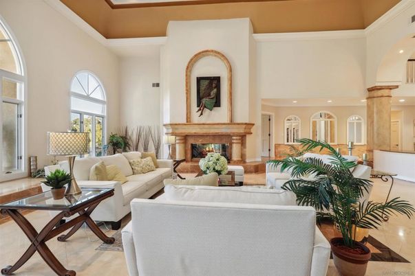 Fireplace, Interior, Living room, Recessed Lighting