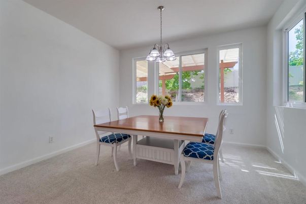 Chandelier, Dining room, Interior