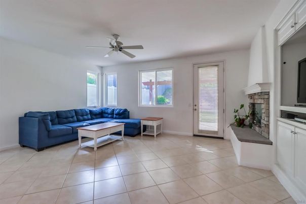 Fireplace, Interior, Living room