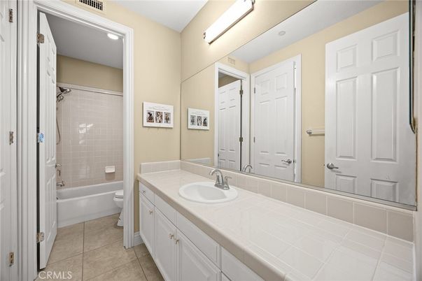 Bathroom, Interior, Recessed Lighting, Tile Countertops