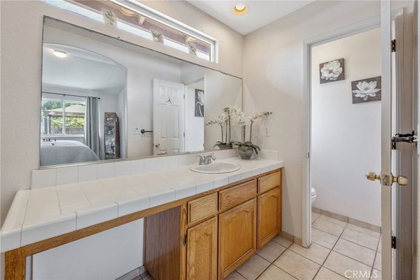 Bathroom, Interior, Recessed Lighting, Tile Countertops