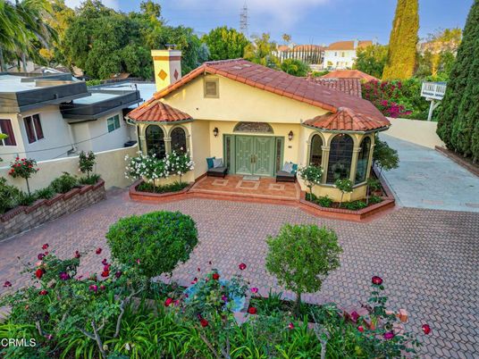 Backyard, Exterior, Facade, Mediterranean