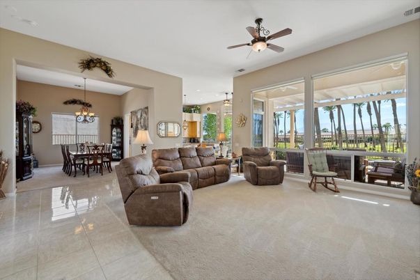 Chandelier, Dining room, Interior, Living room, Pendant Lights, Recessed Lighting