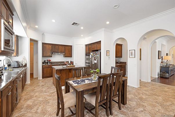 Dining room, Interior, Kitchen, Recessed Lighting, Stainless Steel Appliances