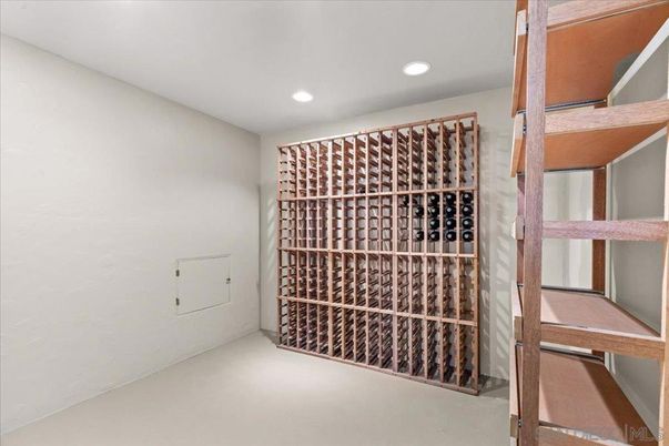 Interior, Recessed Lighting, Wine Storage