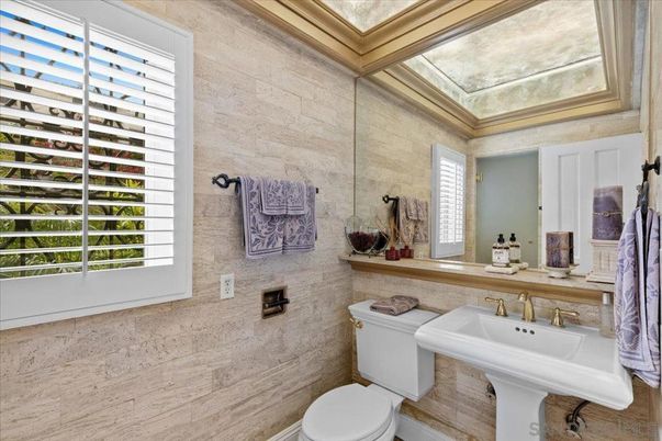 Bathroom, Interior, Stone Walls