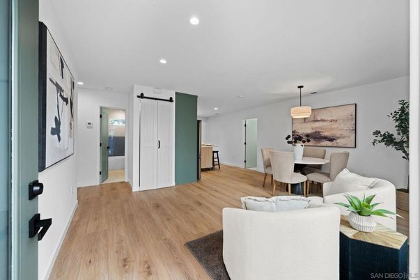 Dining room, Interior, Living room, Pendant Lights, Recessed Lighting, Wood Texture Flooring
