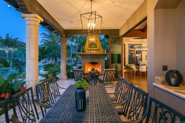 Exterior, Fireplace, Interior, Pendant Lights