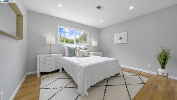 Bedroom, Interior, Recessed Lighting, Wood Texture Flooring