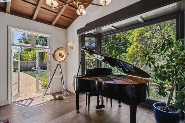 Interior, Piano, Wooden Beams, Wooden Ceilings, Wood Texture Flooring