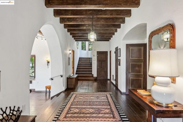 Interior, Pendant Lights, Wooden Beams, Wood Texture Flooring