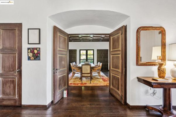 Dining room, Interior, Wood Texture Flooring