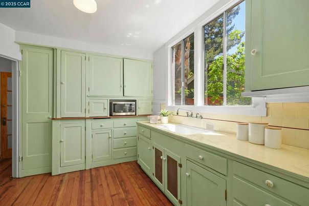 Interior, Kitchen, Wood Texture Flooring