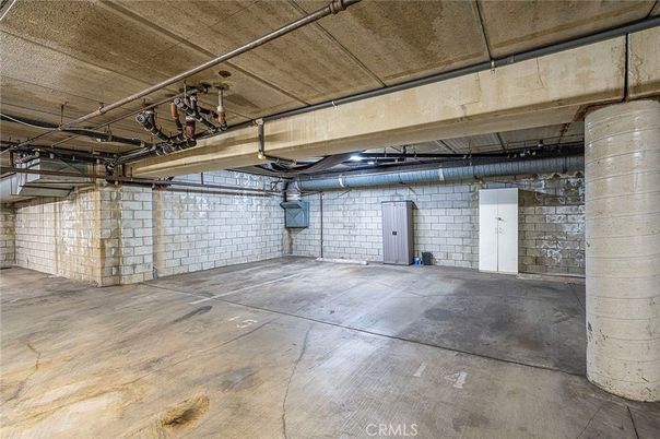 Garage, Interior, Stone Walls