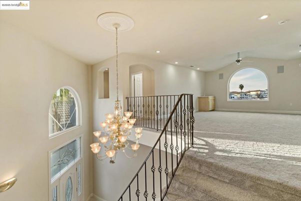 Chandelier, Interior, Recessed Lighting