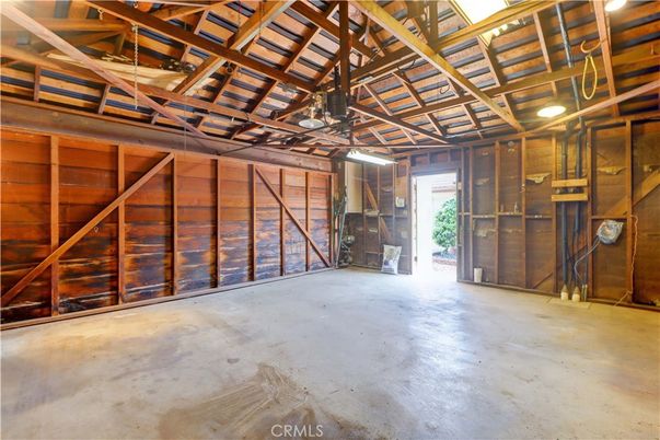 Interior, Wooden Beams, Wooden Walls