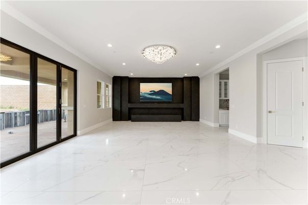 Chandelier, Empty room, Interior, Marble, Recessed Lighting