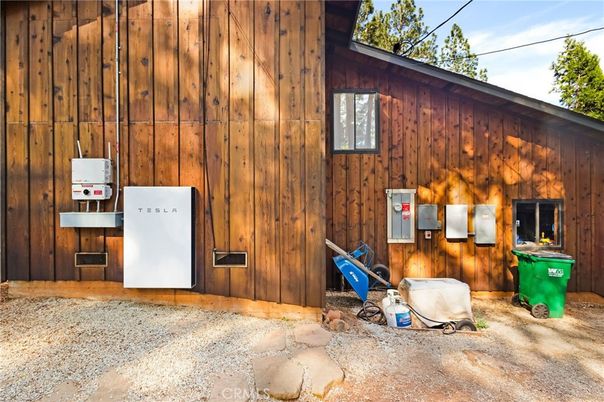 Exterior, Wooden Walls