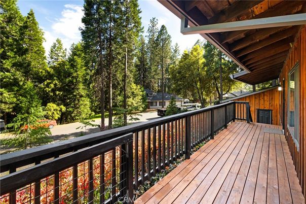 Exterior, Wood Texture Flooring
