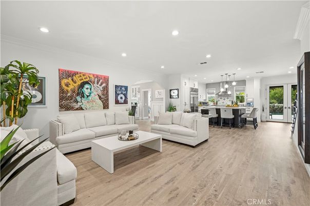 Dining room, Interior, Kitchen, Living room, Pendant Lights, Recessed Lighting, Stainless Steel Appliances, Wood Texture Flooring
