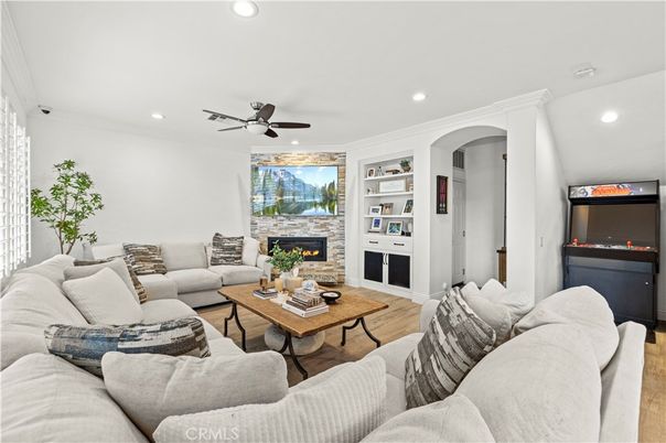 Fireplace, Interior, Living room, Recessed Lighting, Wood Texture Flooring