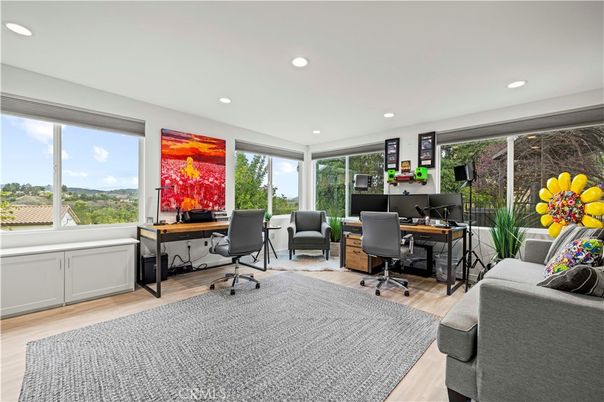 Home Office, Interior, Recessed Lighting, Wood Texture Flooring