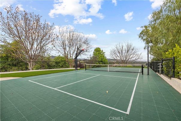 Exterior, Tennis Courts