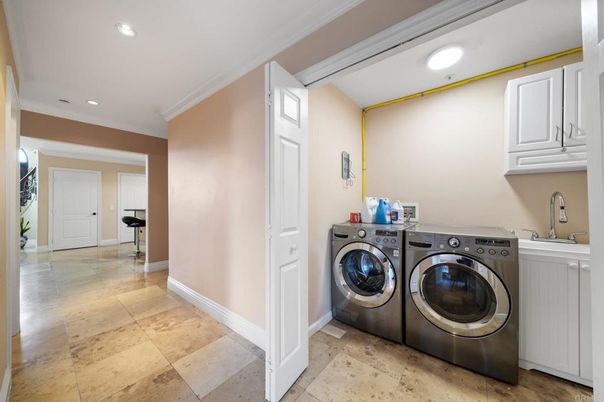 Interior, Recessed Lighting, Washer