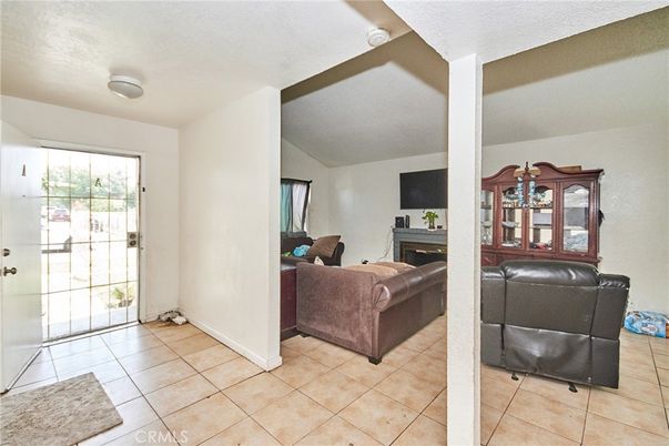 Fireplace, Interior, Living room