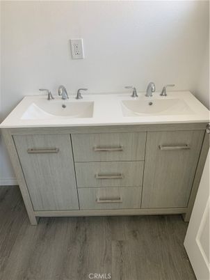 Bathroom, Dual Sink Vanities, Interior, Wood Texture Flooring