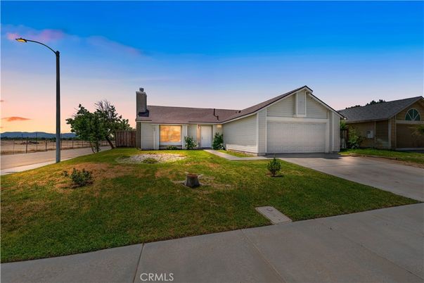Attached, Backyard, Exterior, Facade, Ranch