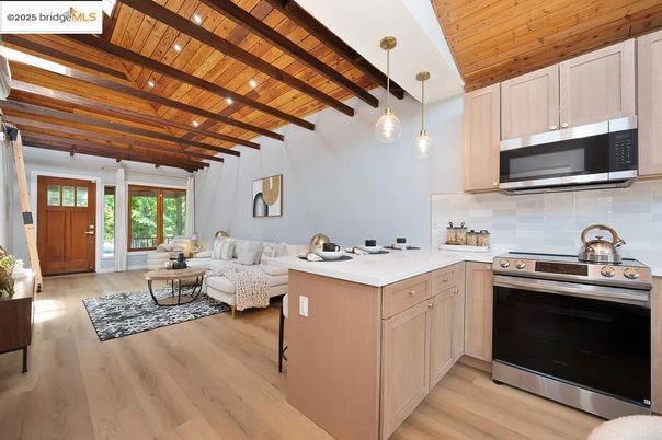 Interior, Kitchen, Living room, Pendant Lights, Recessed Lighting, Stainless Steel Appliances, Wooden Beams, Wooden Ceilings, Wood Texture Flooring