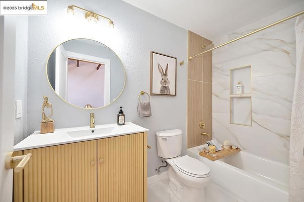 Bathroom, Interior, Marble Walls