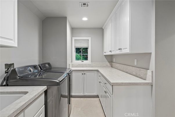 Interior, Recessed Lighting, Washer