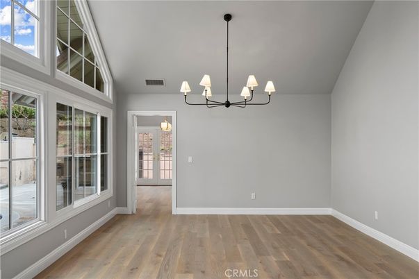 Chandelier, Empty room, Interior, Wood Texture Flooring