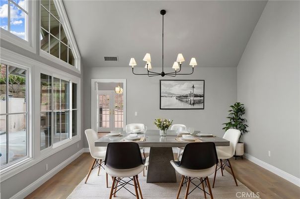 Chandelier, Dining room, Interior, Wood Texture Flooring