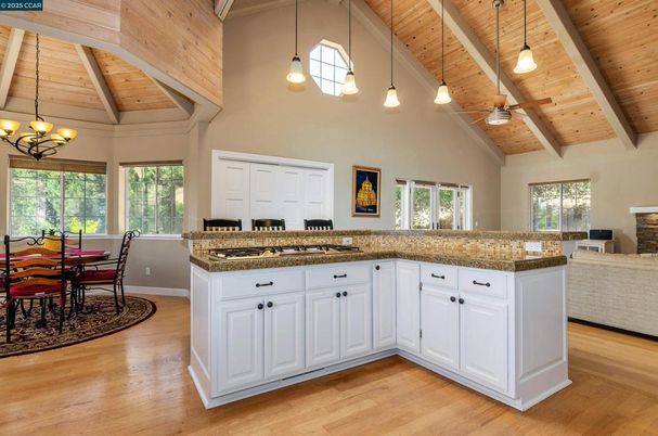 Chandelier, Dining room, Interior, Pendant Lights, Wooden Beams, Wooden Ceilings, Wood Texture Flooring