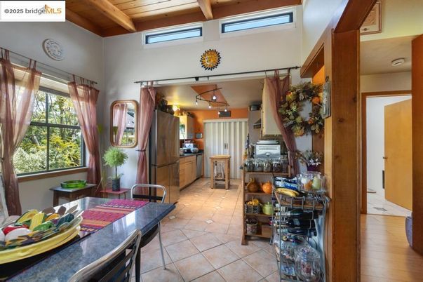Dining room, Interior, Kitchen, Wooden Beams, Wooden Ceilings