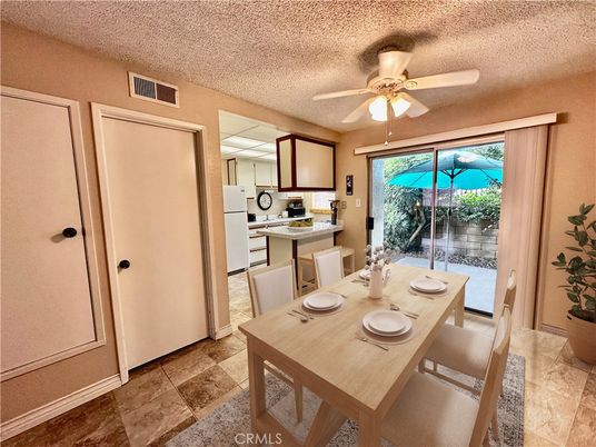 Dining room, Interior