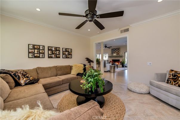 Fireplace, Interior, Living room, Recessed Lighting