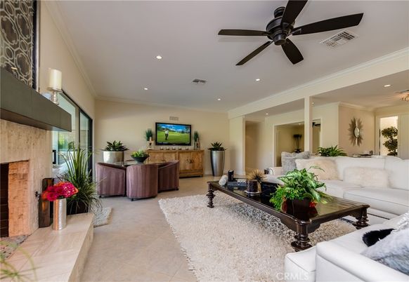 Fireplace, Interior, Living room, Recessed Lighting